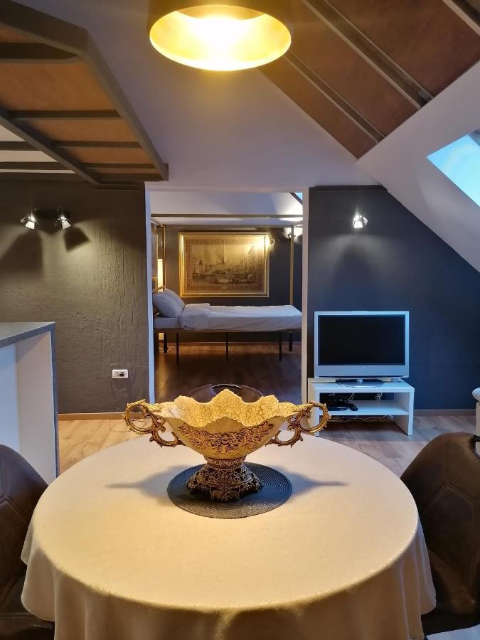 Amazing Savoya Nr1 Loft Old City Center Self Check-In Timisoara Esterno foto